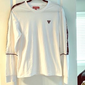 Oversized GUESS Long Sleeve Top